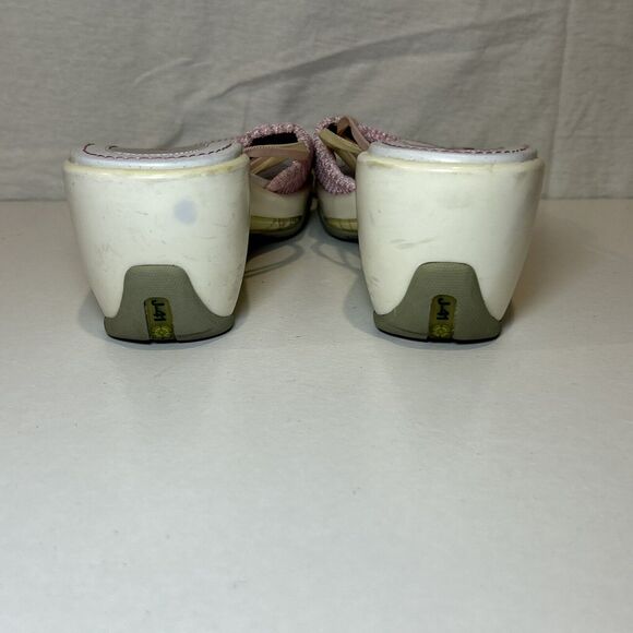 J-41 Adventure on Size 8.5 Jeep Pink & White Strappy Open Toe Wedge Sandals - Picture 4 of 7